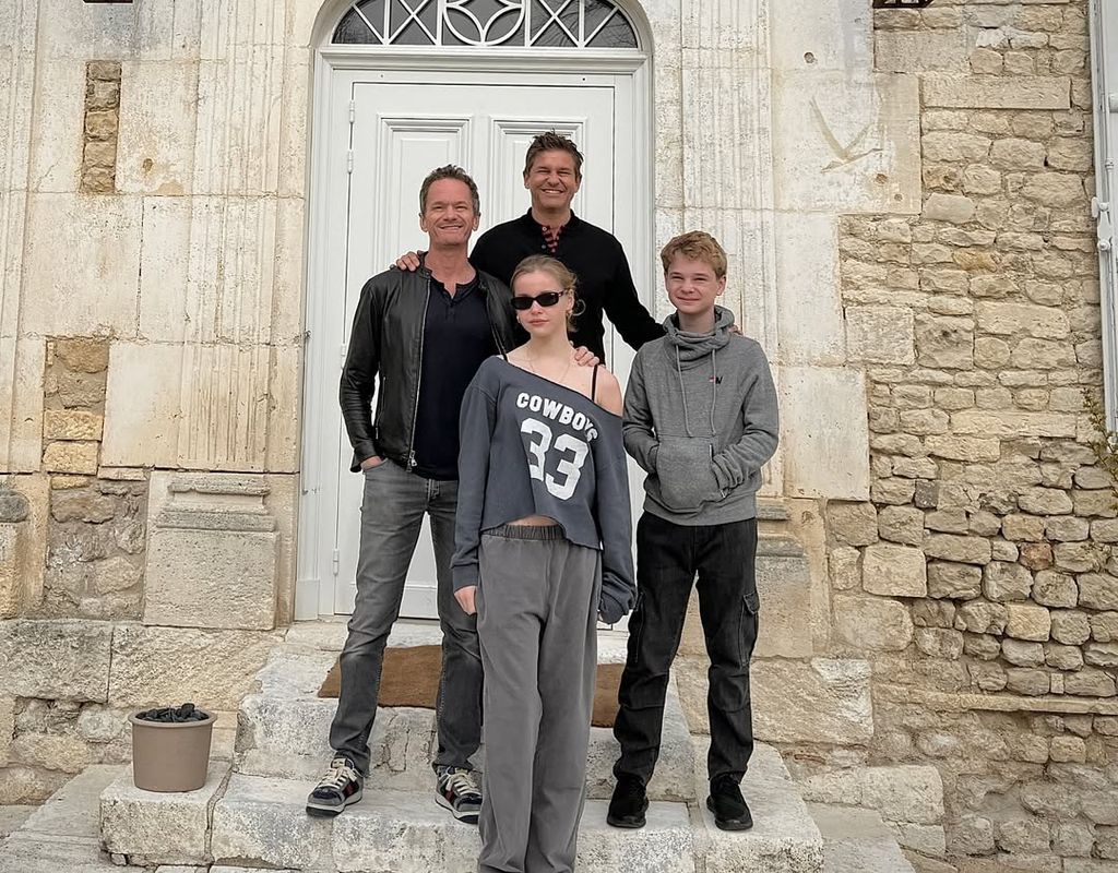 Neil Patrick Harris and David Burtka with their twins Harper and Gideon 