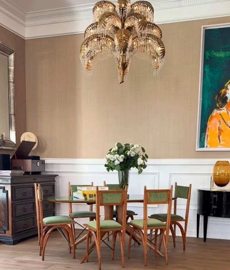 J-Lo's stunning dining area is to die-for