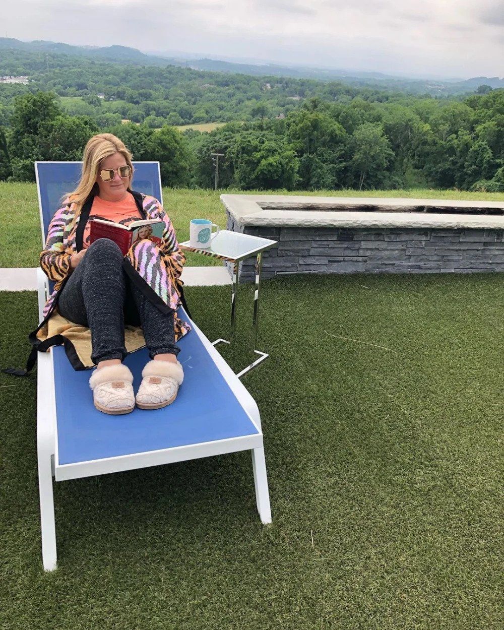 trisha yearwood relaxing in garden at tennessee home