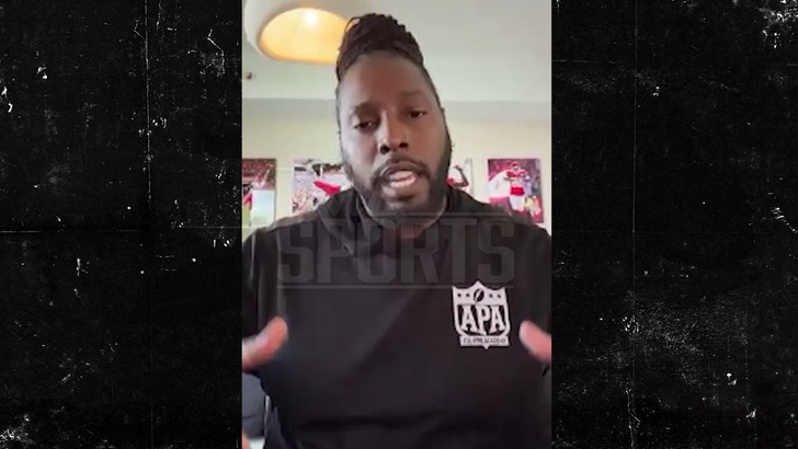 120525 dwayne bowe kal