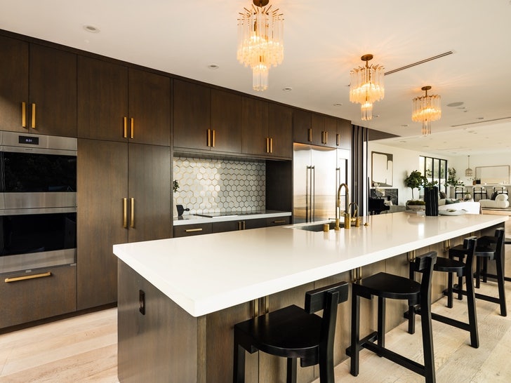 Lea Black Sells Fabulous L.A. Home 4