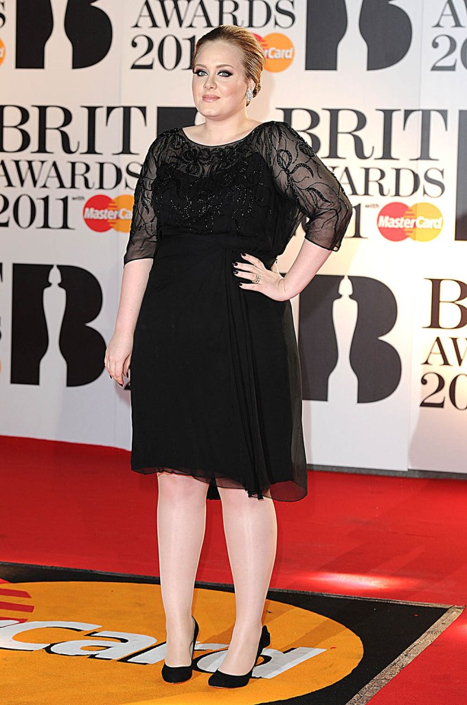 Adele Poses Aheads of the 2011 Brit Awards