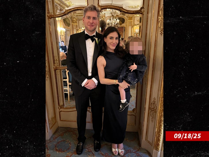 chloe-tucker-caine-sub-ig-1