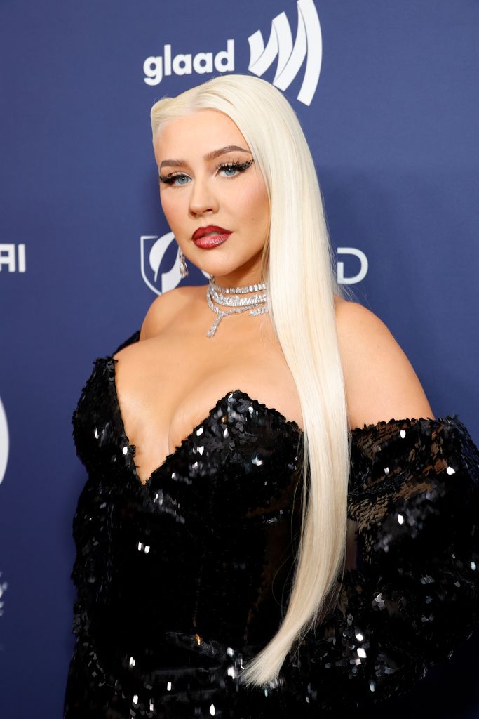 christina aguilera glaad awards plunging dress