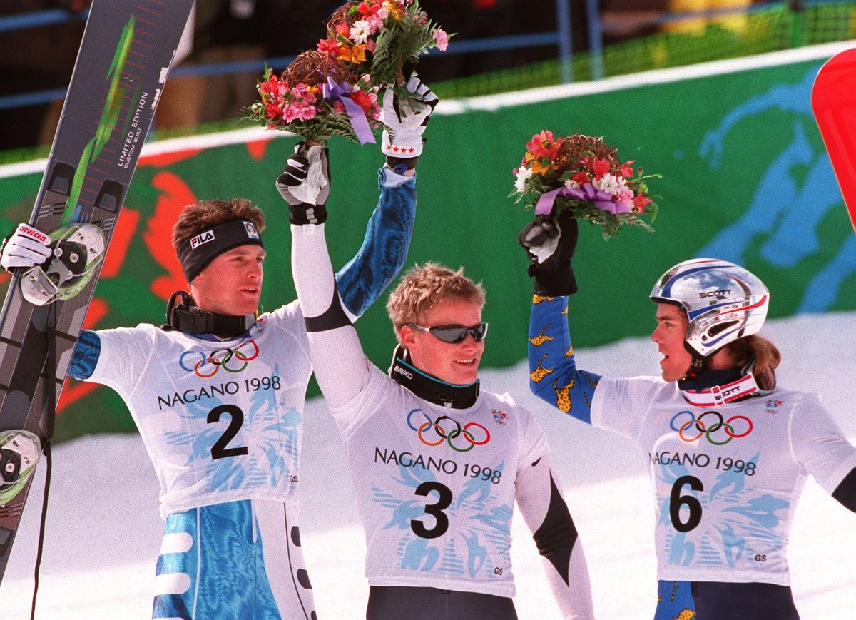 Canadian Ross Rebagliati (C), gold, Italian Thomas Prugger (L), silver, and Swiss Ueli Kestenholz (R) ,bronze