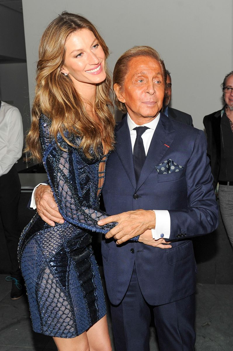 Bundchen and Valentino at the WSJ Innovator of the Year Awards in 2013