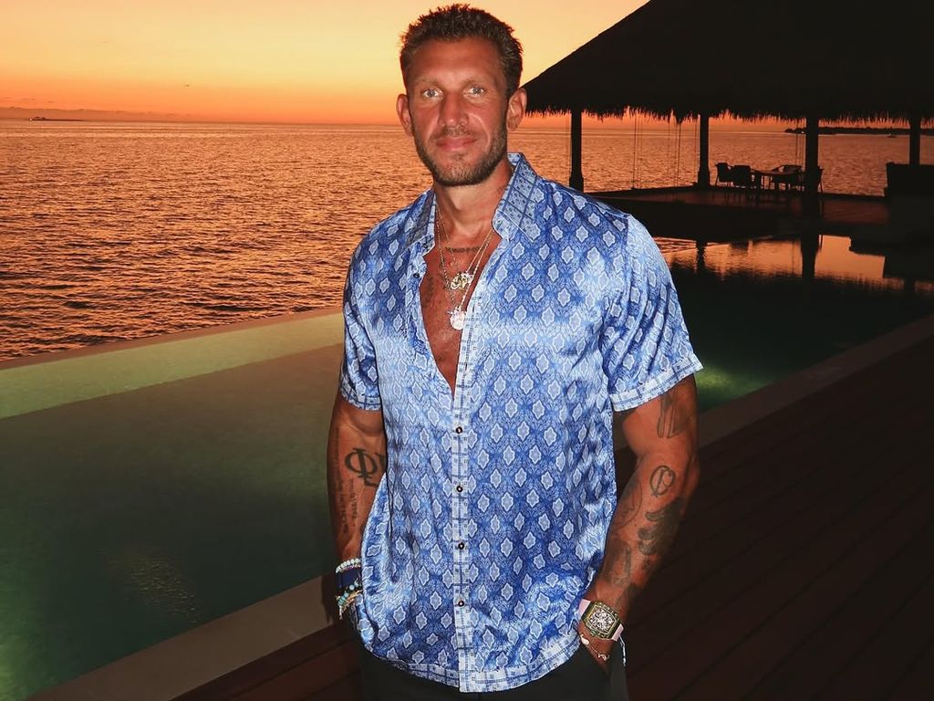 georgios frangulis sunset blue shirt