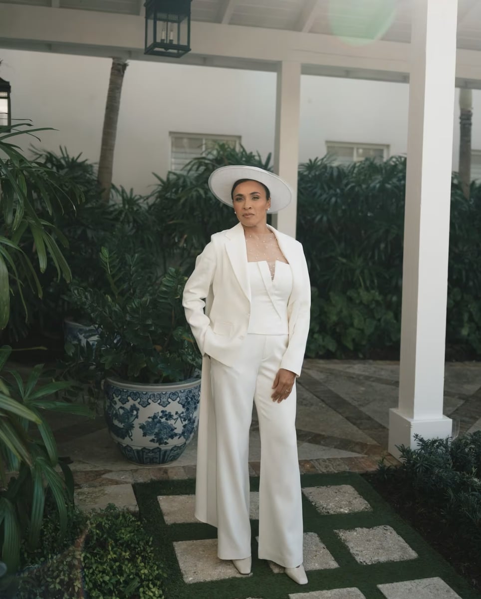 The Brazilian star chose a custom-made suit crafted from 100 percent Brazilian fabric