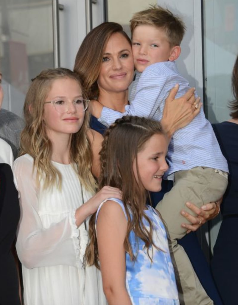 Jennifer Garner and kids