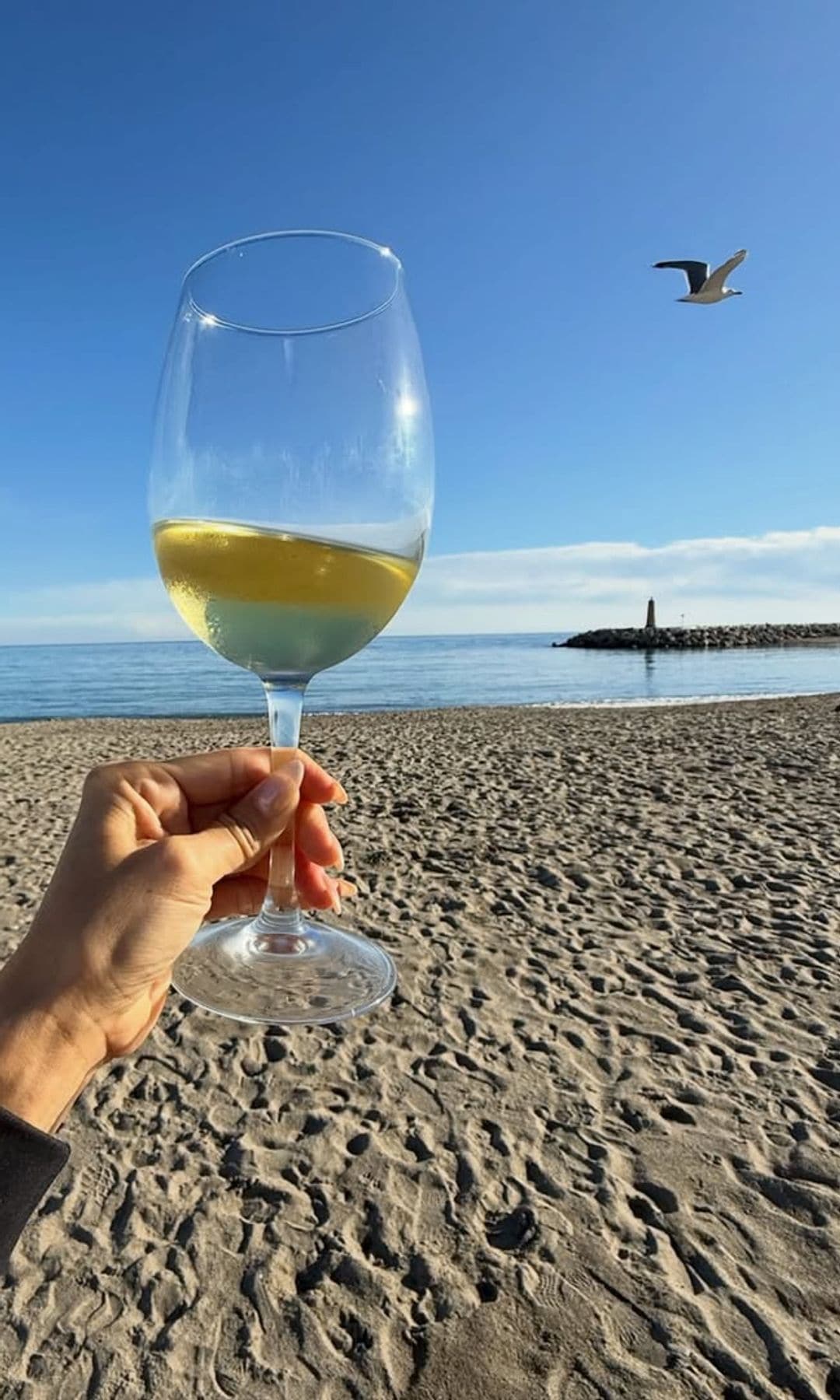 Eva Longoria’s first photo share of the year includes a makeup free selfie, plus an endearing mom and son moment