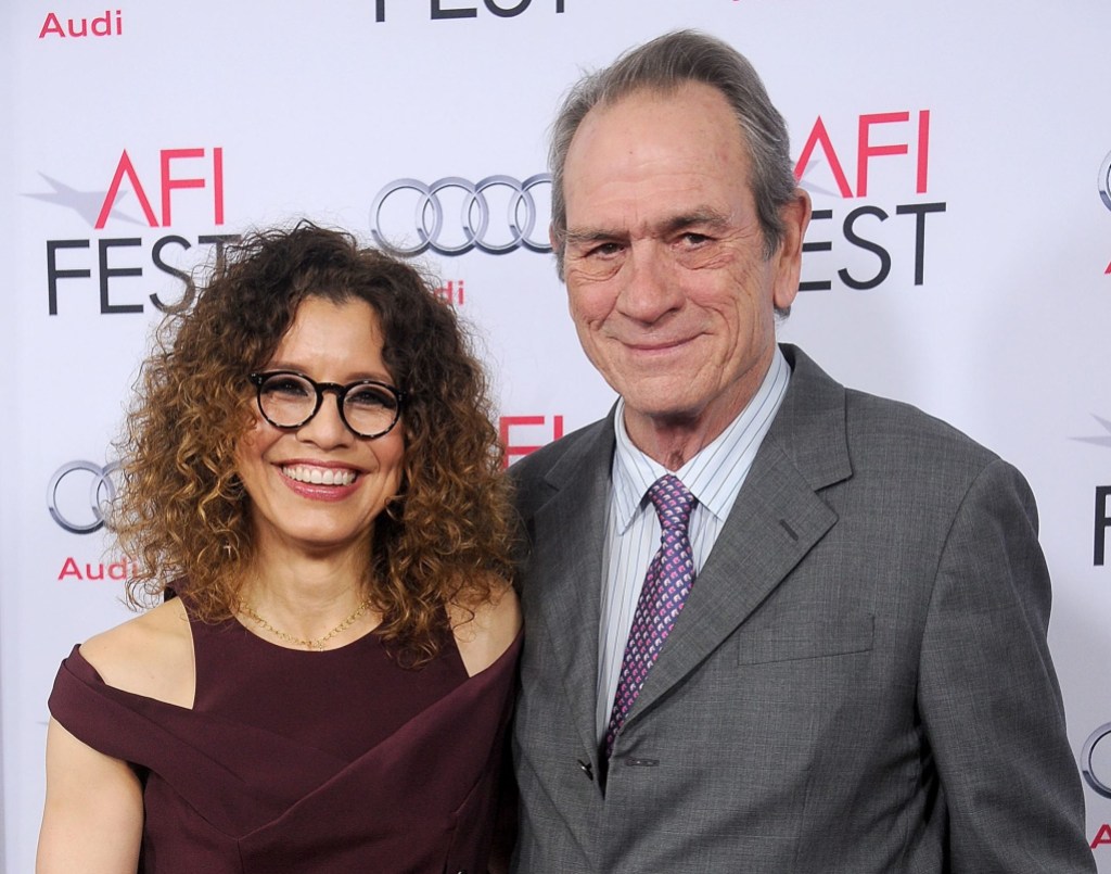 Is Tommy Lee Jones Married? All About His Wife & His Ex-Wives