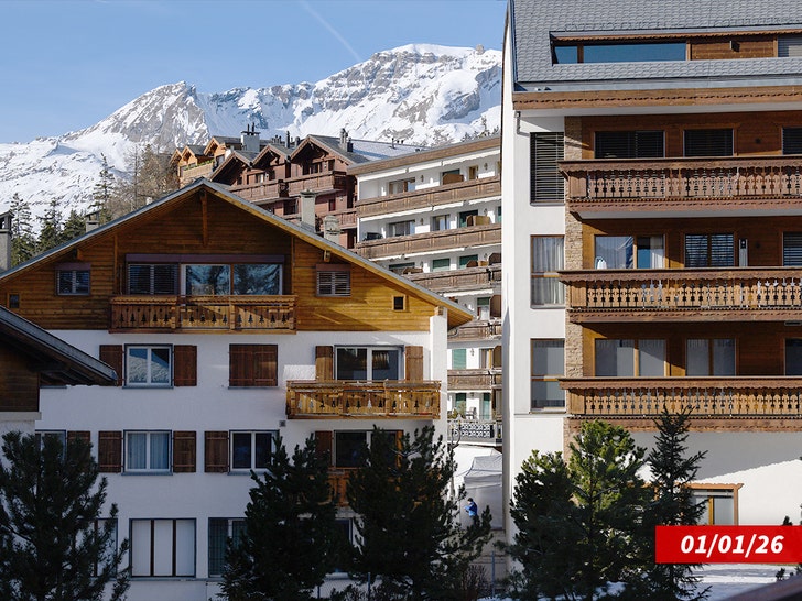 le constellation fire Switzerland sub getty swipe 2