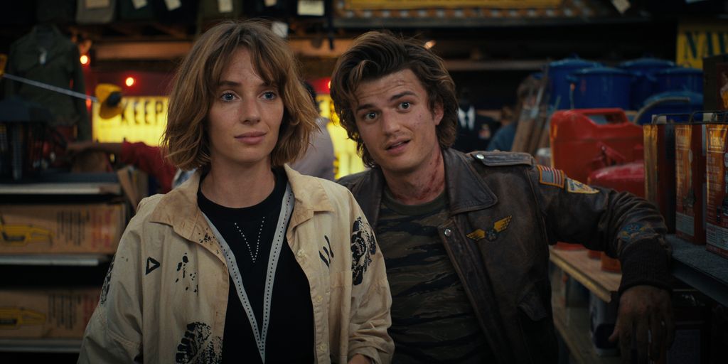 Maya Hawke as Robin Buckley and Joe Keery as Steve Harrington in Stranger Things