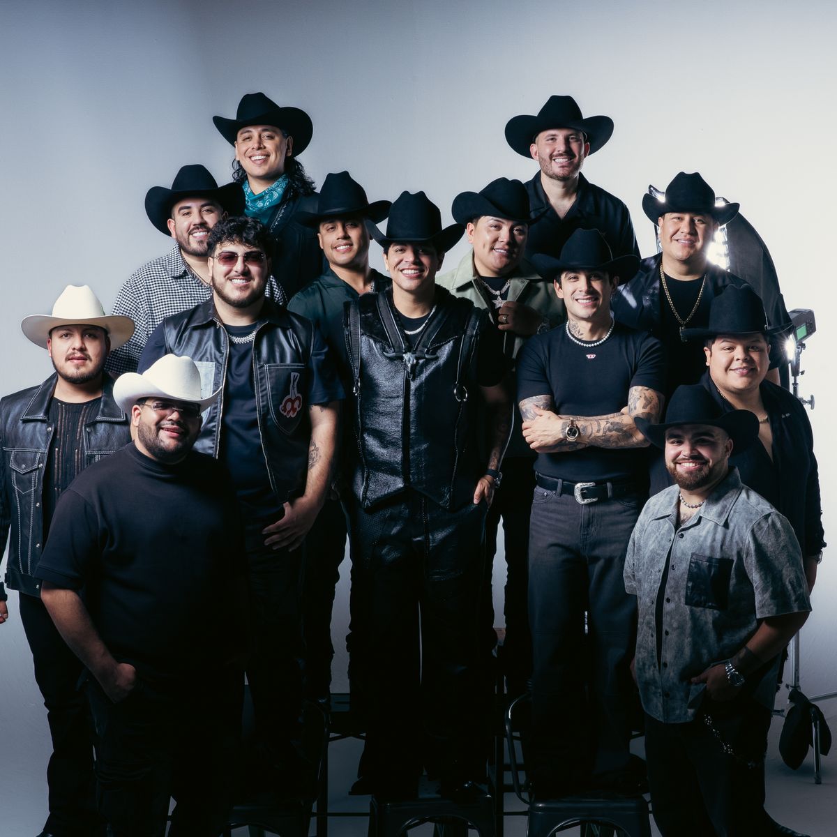 Grupo Frimer and Grupo Frontera