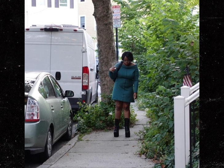 Cassy-my-strange-addiction-tlc-2