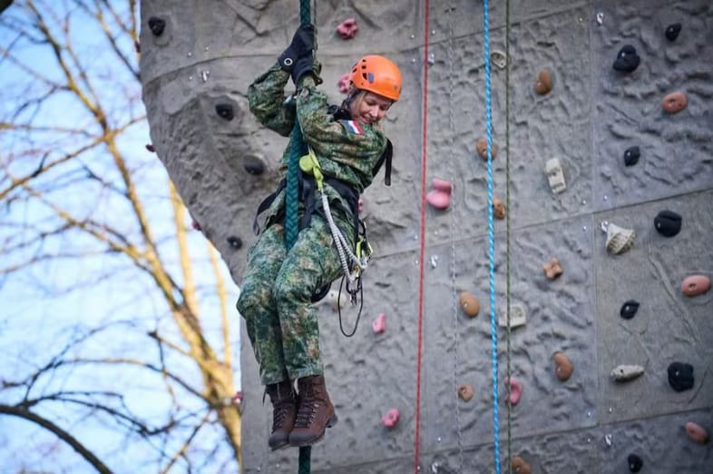 When Princess Amalia joined the Army and graduated as a corporal just a few weeks ago, applications skyrocketed in a striking knock-on effect.