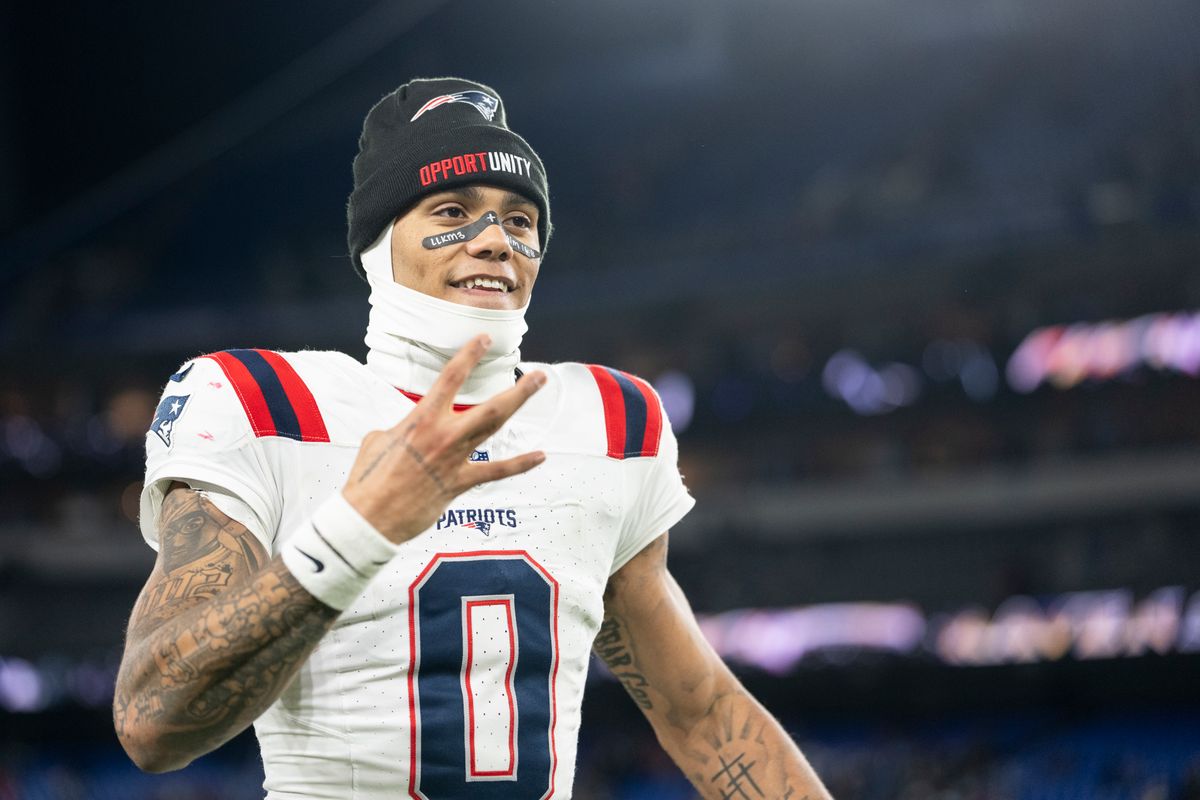 Christian Gonzalez, Cornerback, New England Patriots – Colombian heritage