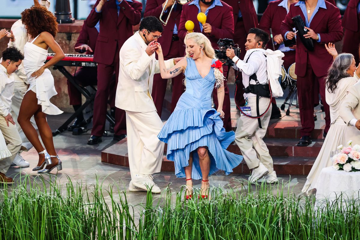 The singer showed off her salsa skills