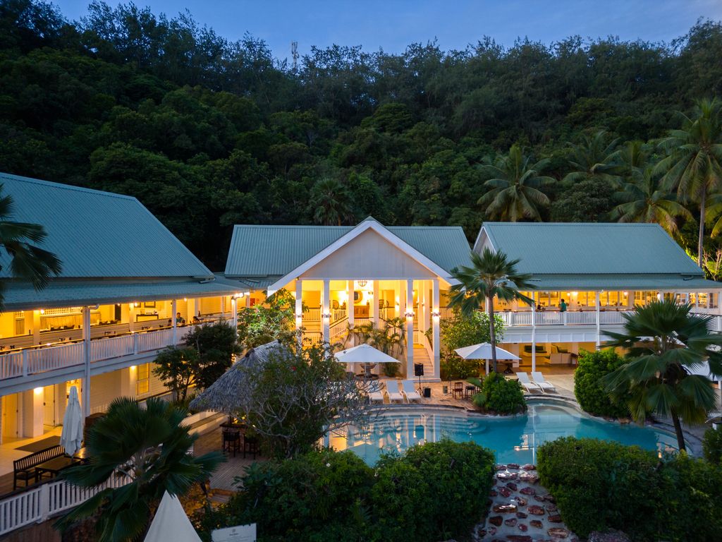 Malolo Island Resort exterior