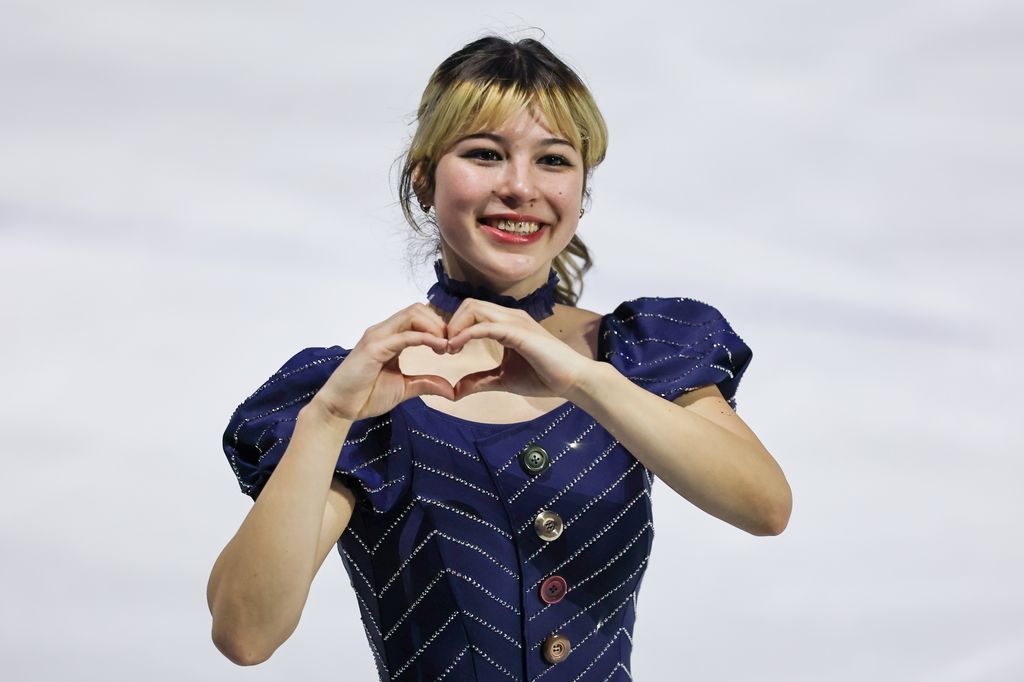 Alysa liu olympics heart hands