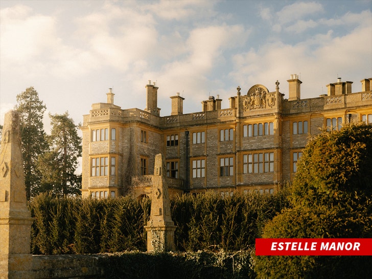 Estelle Manor facebook 1