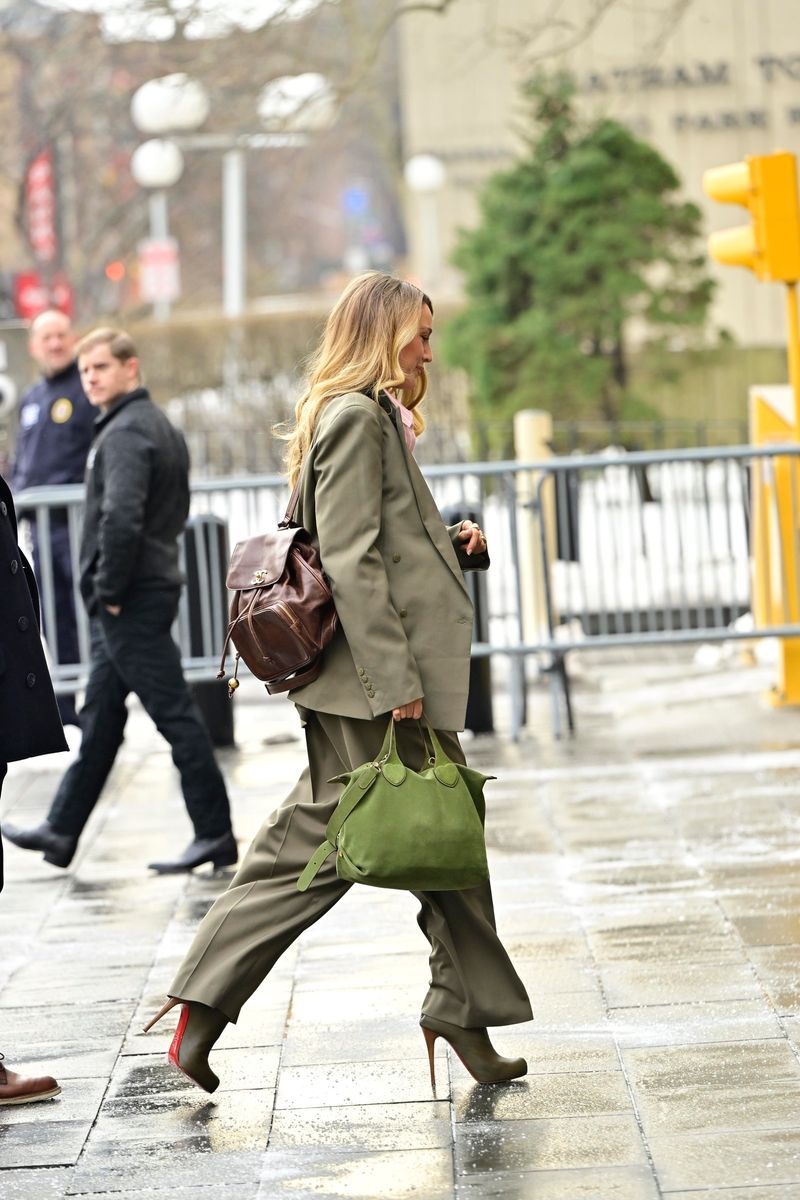 Lively arrived alone