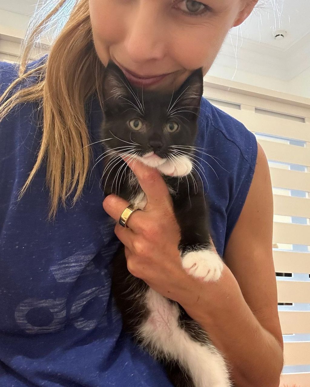 beth stern with black cat