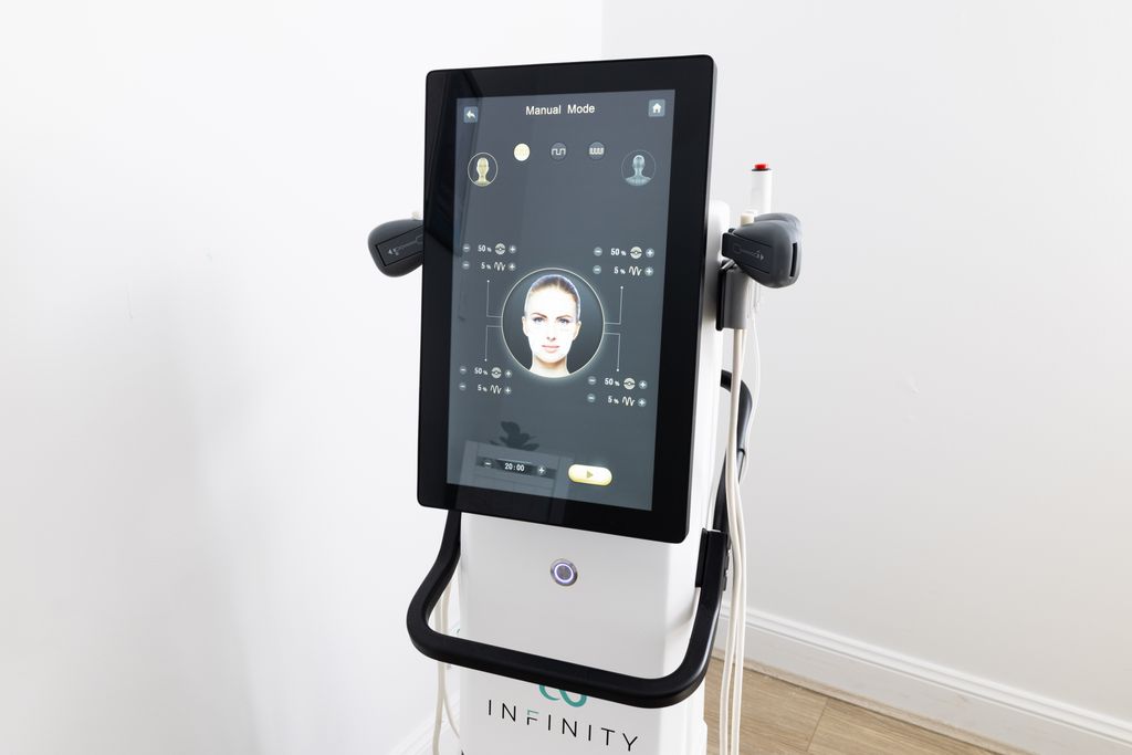Infinity RF at Cryo Stay Young focuses on skin tightening and collagen stimulation