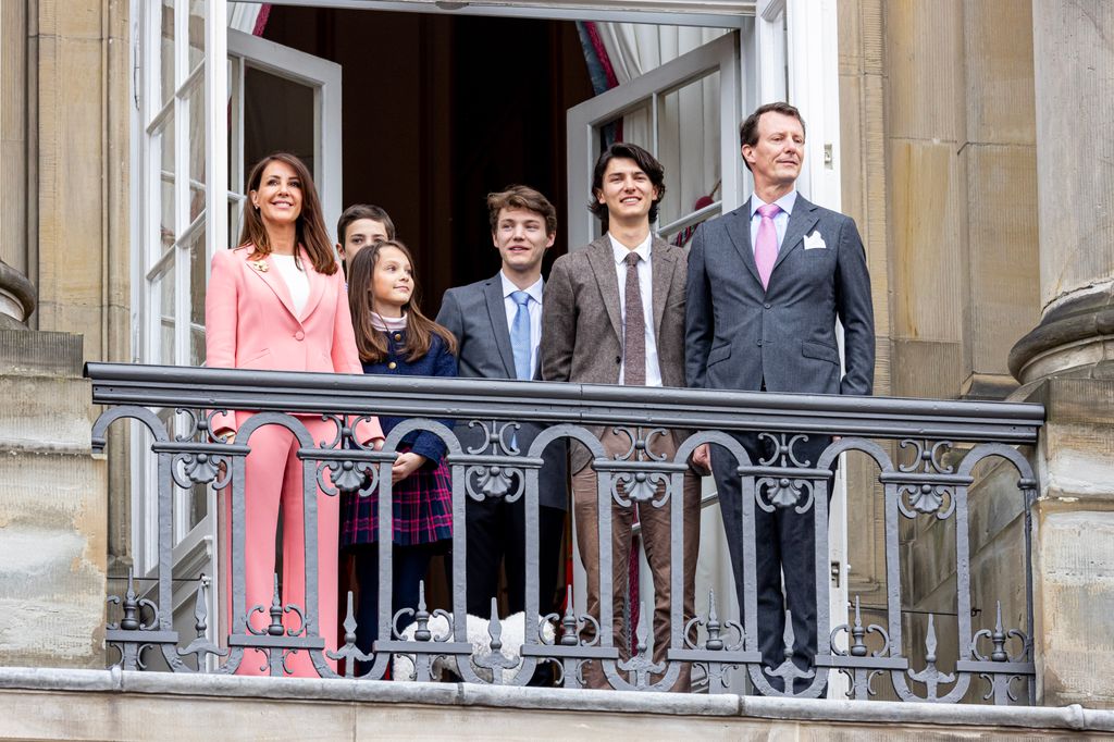 Princess Marie standing with Count Henrik, Countess Athena, Count Felix, Count Nikolai and Prince Joachim
