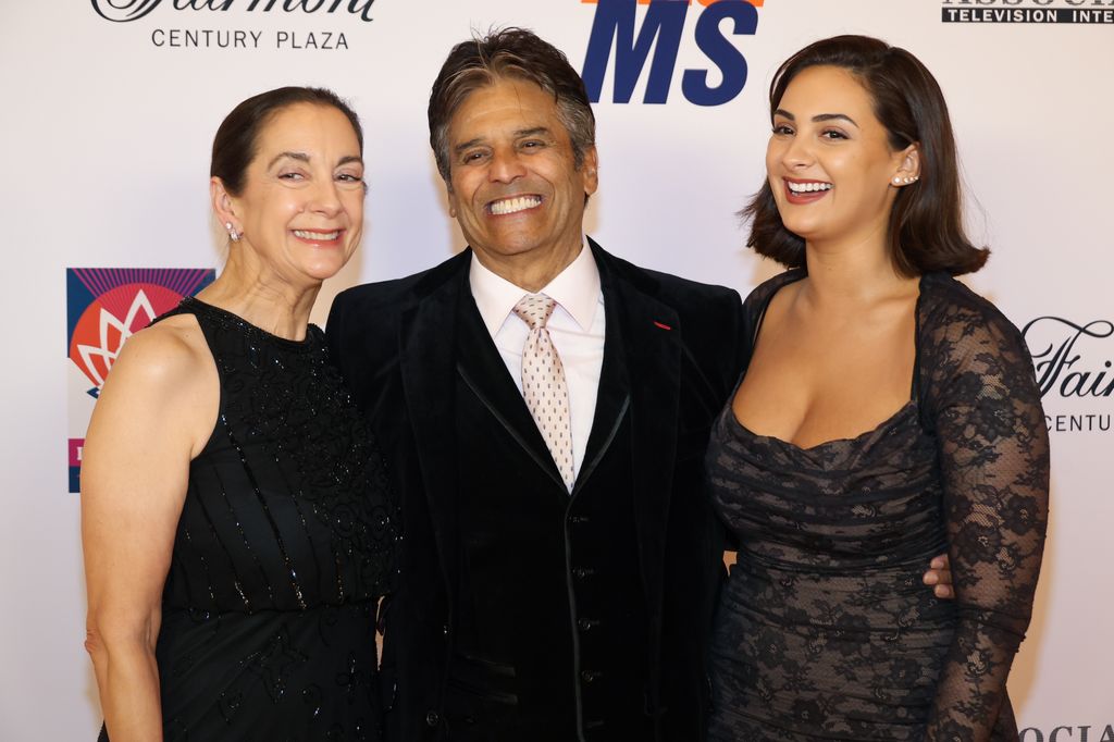 Erik with his wife and daughter