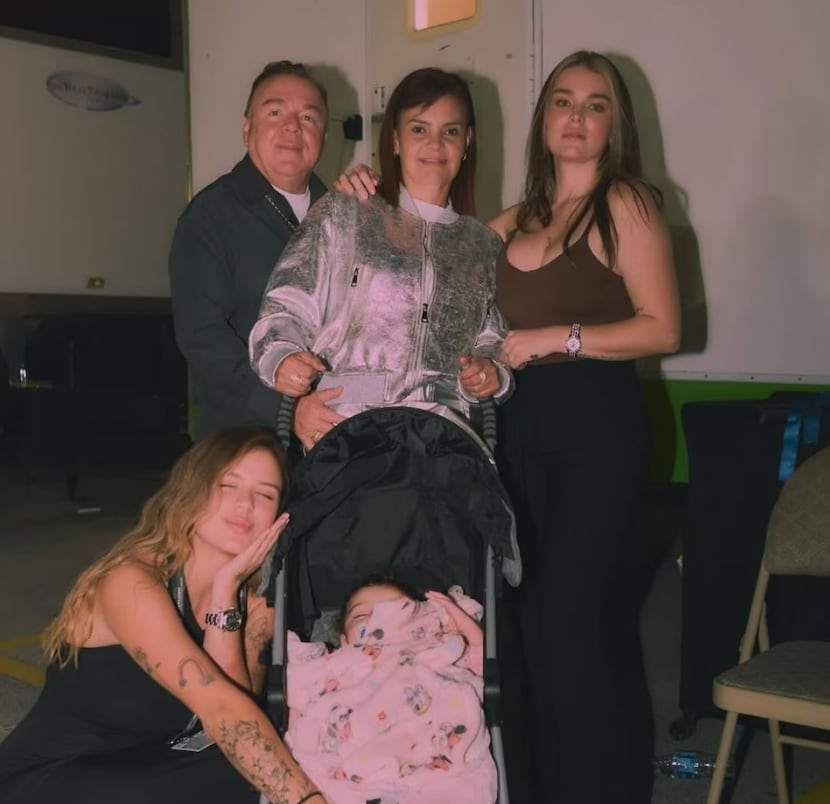 Shortly after the posts went live, Jessica Giraldo. Karol G’s other sister and longtime manager, addressed the situation with a public message asking for understanding and privacy.