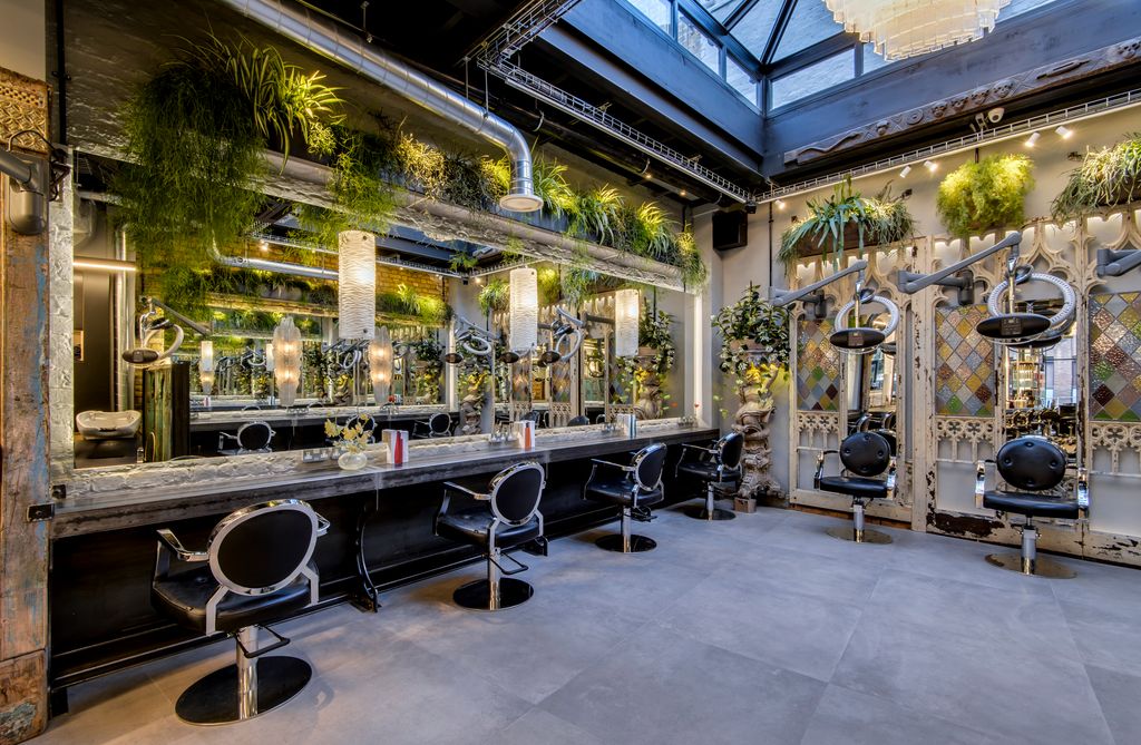 HARI's on Fulham Road