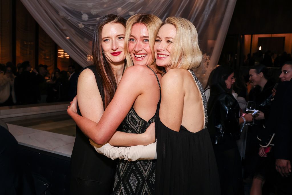 Naomi at the premiere with Grace Gummer and Sarah Pidgeon 
