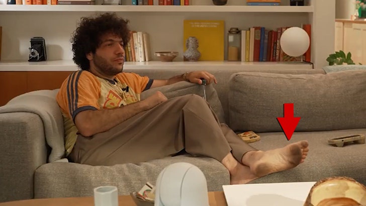 benny-blanco-feet-kal-02-24-2026