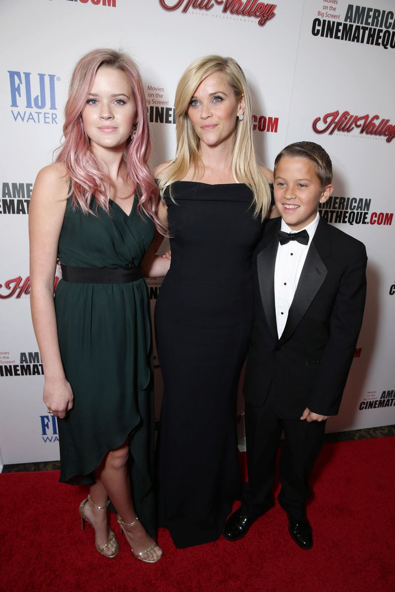 Ava Elizabeth Phillippe, Reese Witherspoon, and Deacon Reese Phillippe 2015