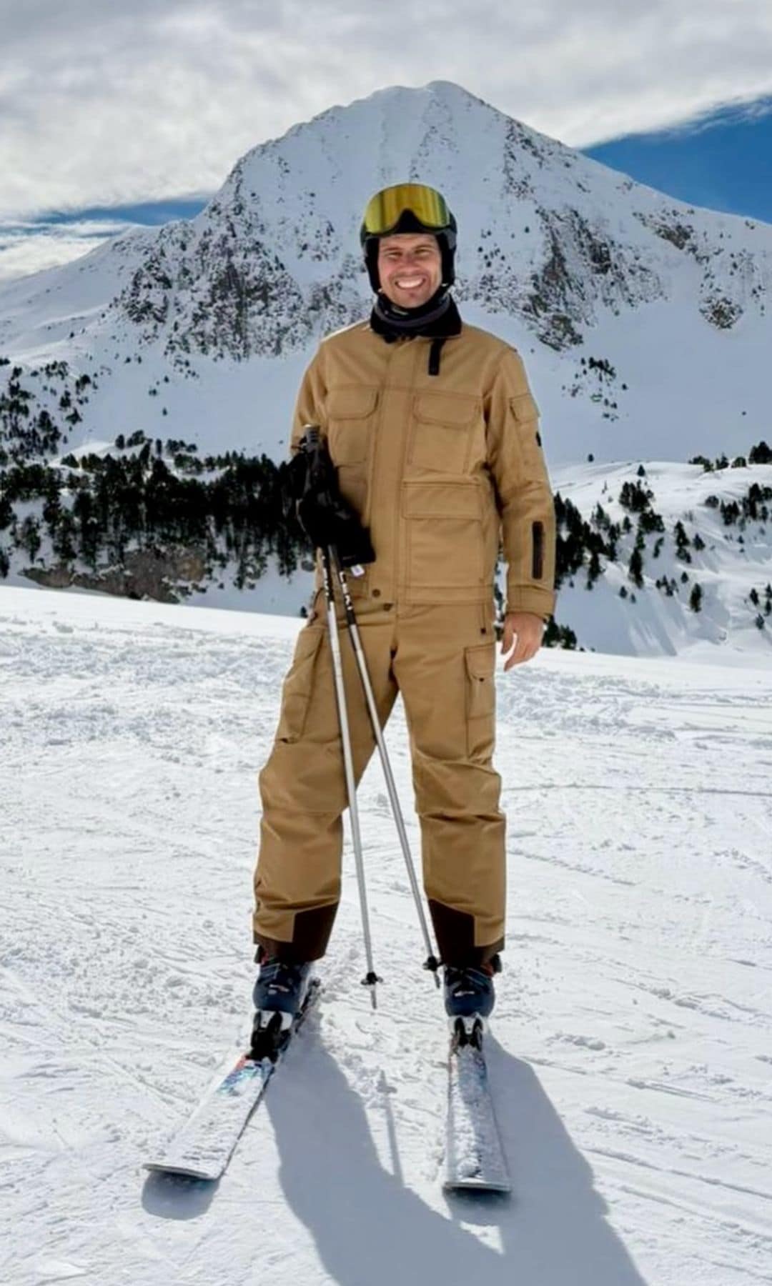 Nadal shared a photo of himself in the ski slopes