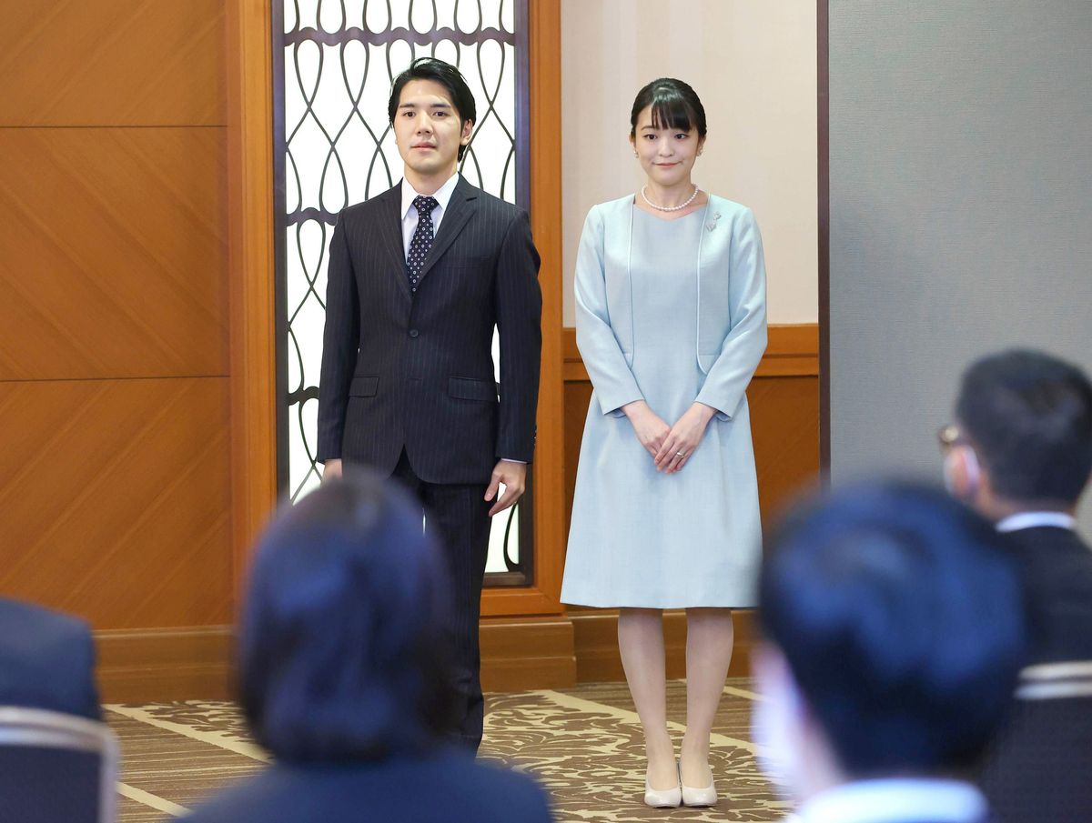 Four years after their wedding and departure from Japan, the couple now shares a baby whom the Emperor and Empress have yet to meet in person, as Mako has not set foot on Japanese soil since.