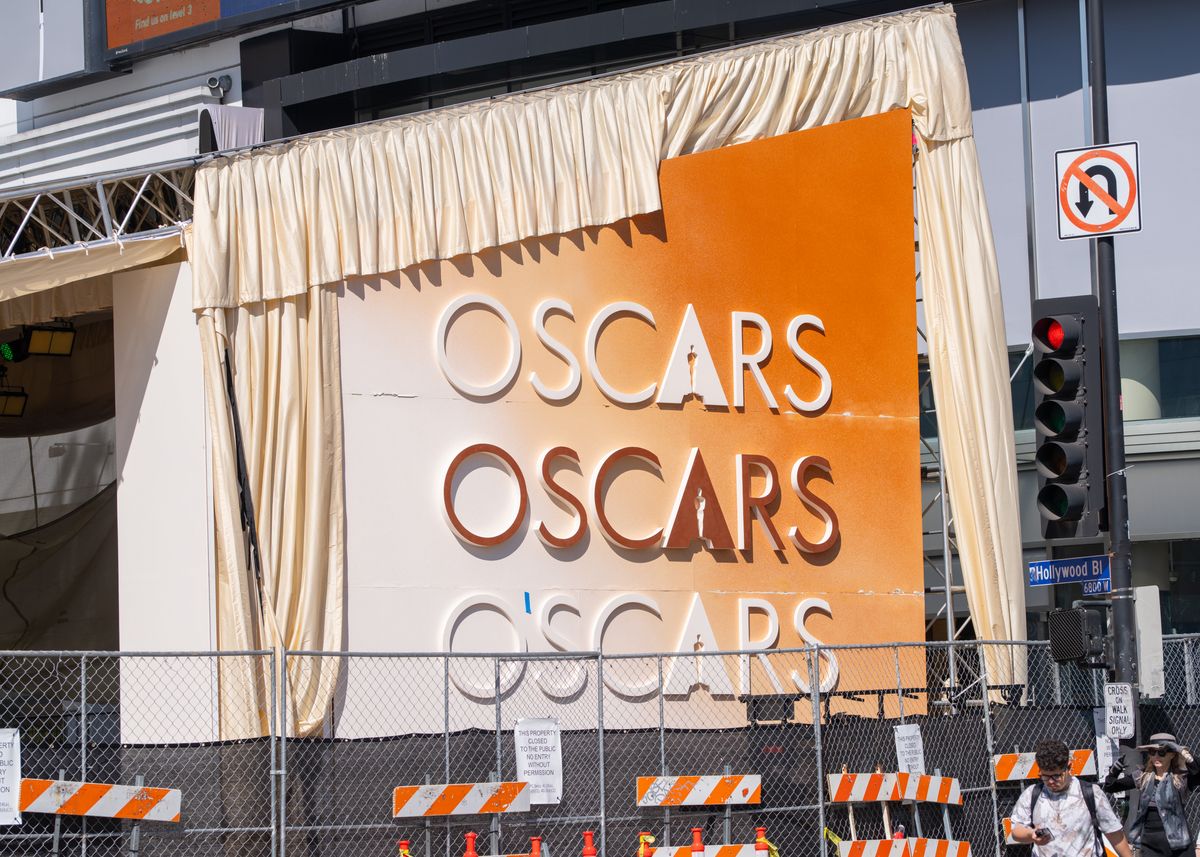 Local authorities say there are currently no confirmed threats directed toward the Oscars ceremony or its venue. 