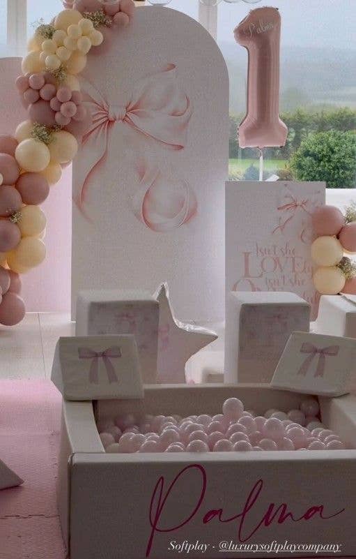 Palma's pastel ball pit