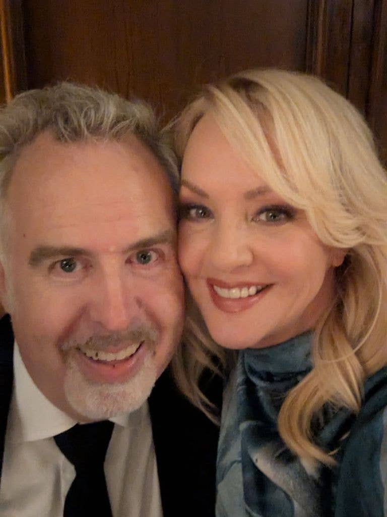 Wendi McLendon-Covey and husband Greg Covey have been married for 30 years