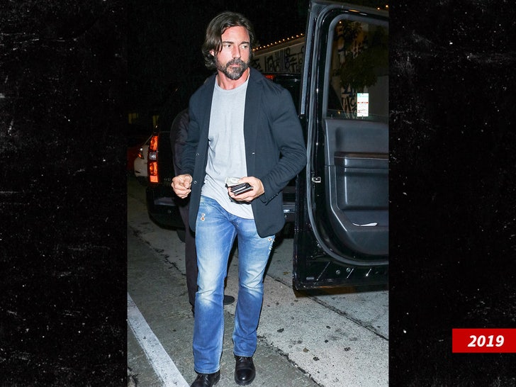 aaron phypers sub getty swipe