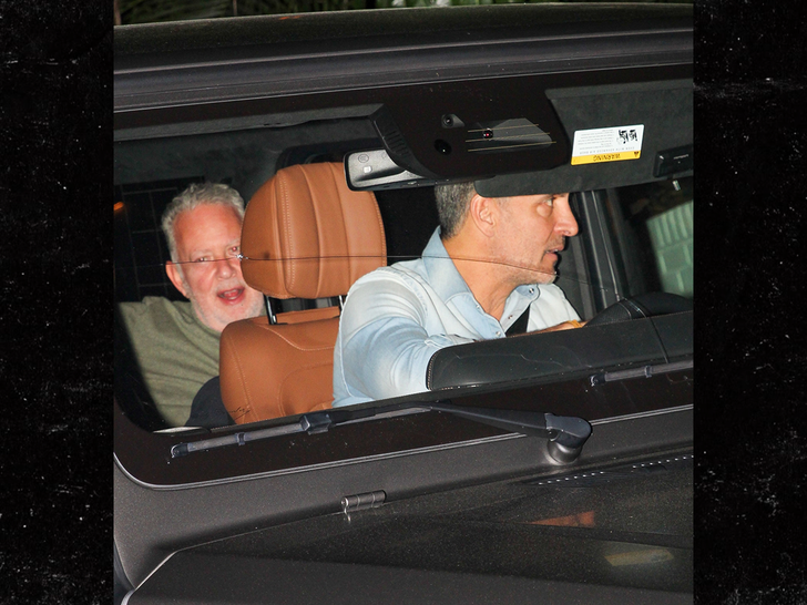 mauricio umansky pk kemsley backgrid 2