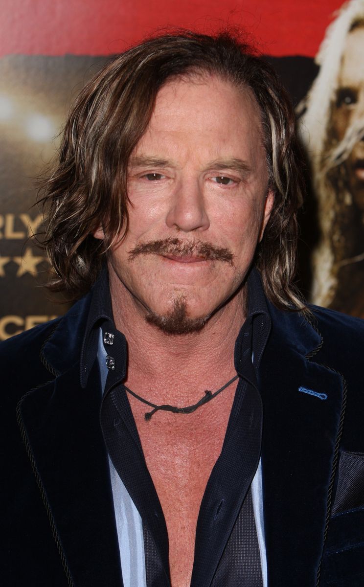 Despite the generous support, Rourke reportedly declined the funds, describing the initiative as a form of humiliation.