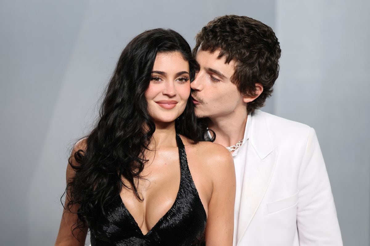 Timothée Chalamet and Kylie Jenner share sweet moment at Oscars afterparty despite his defeat