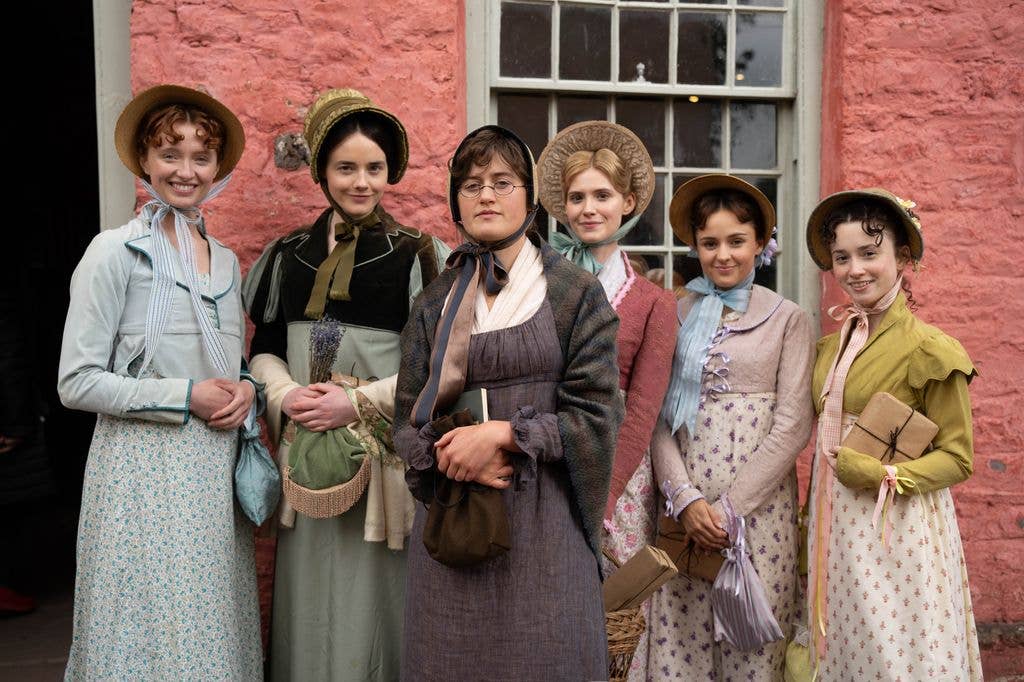 Lizzie Bennet (POPPY GILBERT);Charlotte Lucas (ANNA FENTON - GARVEY);Mary Bennet (ELLA BRUCCOLERI);Jane Bennet (MADDIE CLOSE);Kitty Bennet (MOLLY WRIGHT);Lydia Bennet (GRACE HOGG-ROBINSON),DESCRIPTION:***EMBARGOED UNTIL TUE 10th MARCH 2026***,COPYRIGHT:(c) Bad Wolf,CREDIT LINE:BBC/Bad Wolf/James Pardon