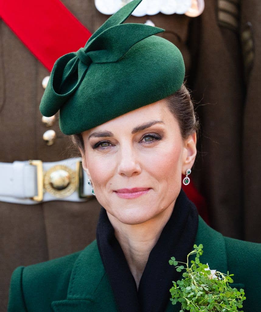  Catherine, Princess of Wales close up in dark green hat and coat