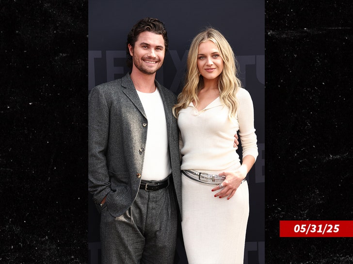 chase-stokes-kelsea-Ballerini-sub-getty-1