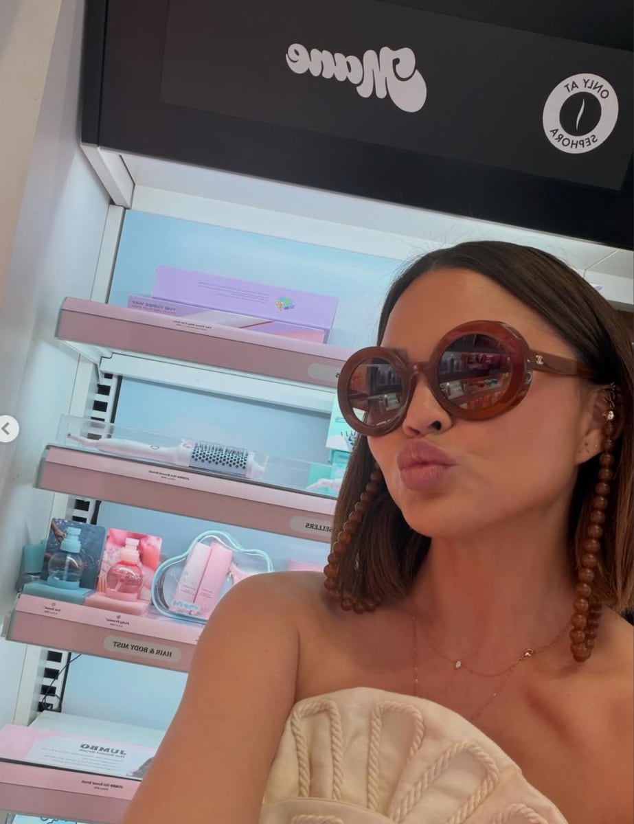 She was clearly feeling her new look