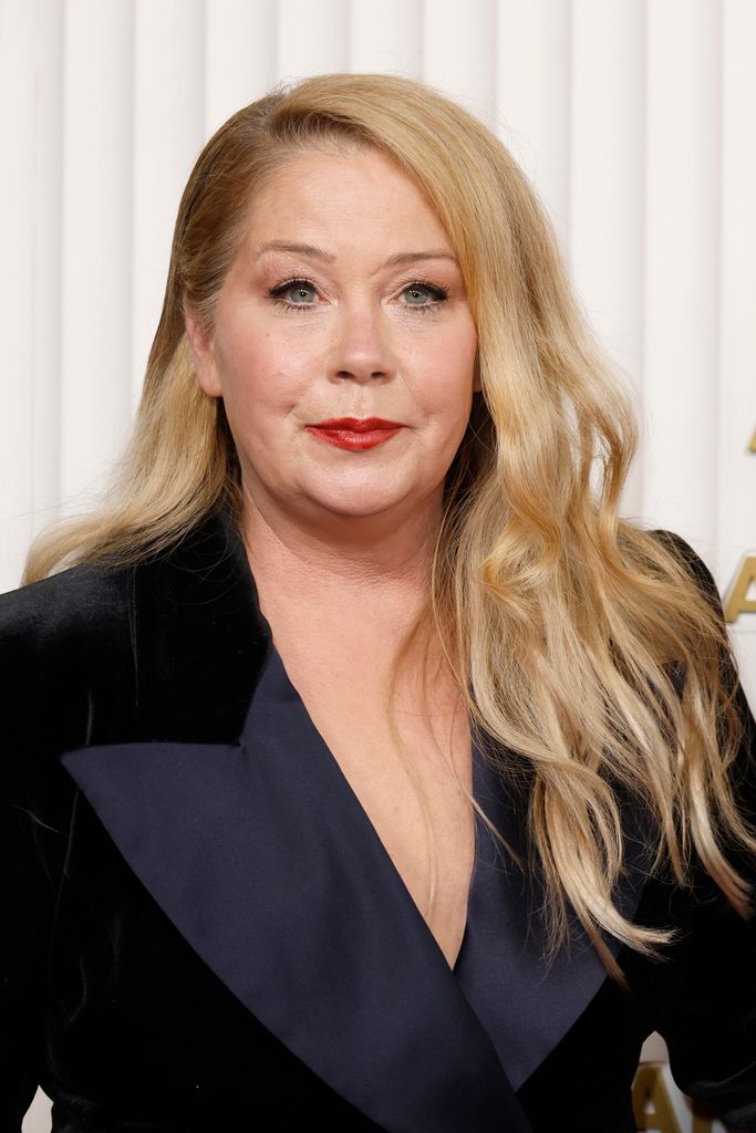 christina applegate screen actors guild awards 2023
