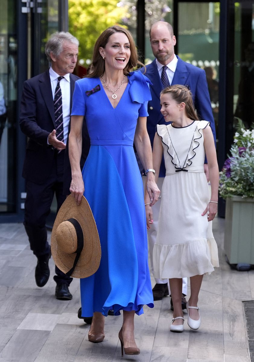 Princess Charlotte, the second daughter of Prince William and Kate Middleton, once again followed her mother’s style.